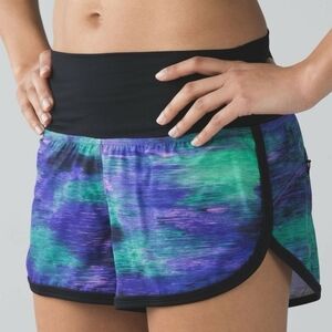 Lululemon Rio Nights Shorts 4